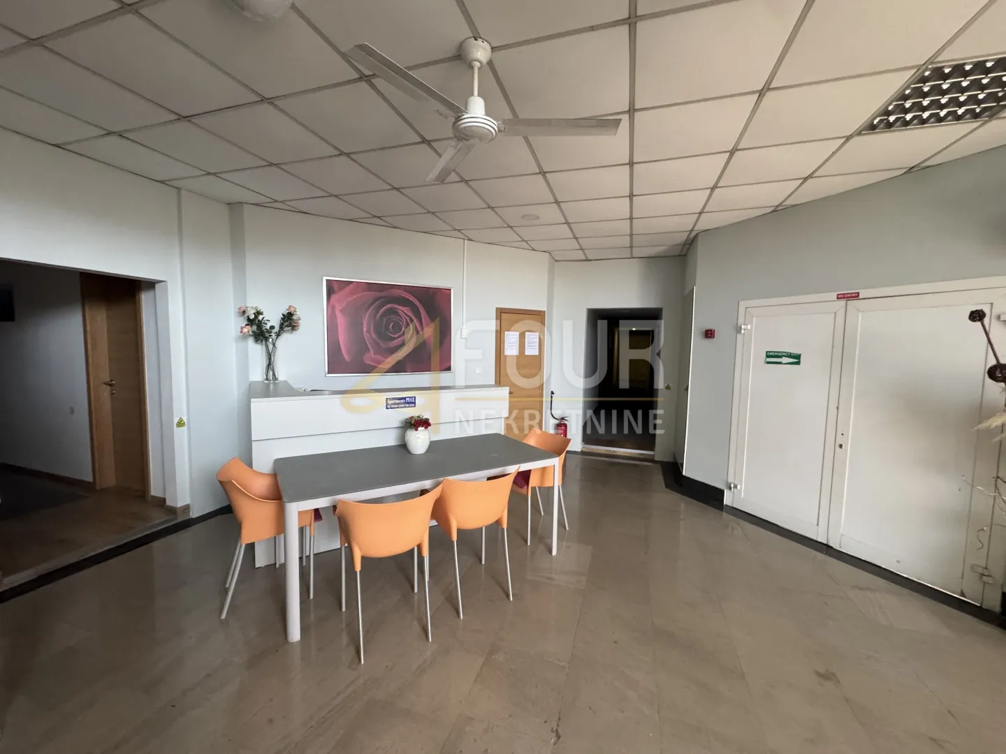 istra, pula, etaža 266.50m2 - 14 uređenih apartmana - slika 2