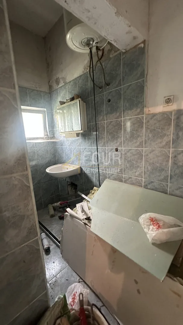 istra, pula - centar, 2s+db, 45.36m2, u adaptaciji - slika 11