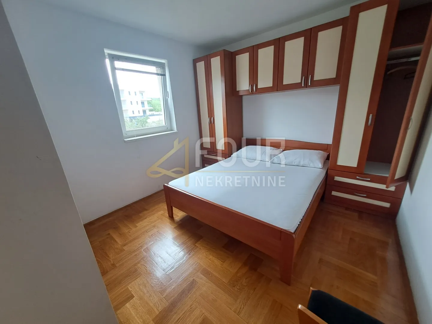 otok krk, malinska, 61m2, 2s+db, terasa - slika 6