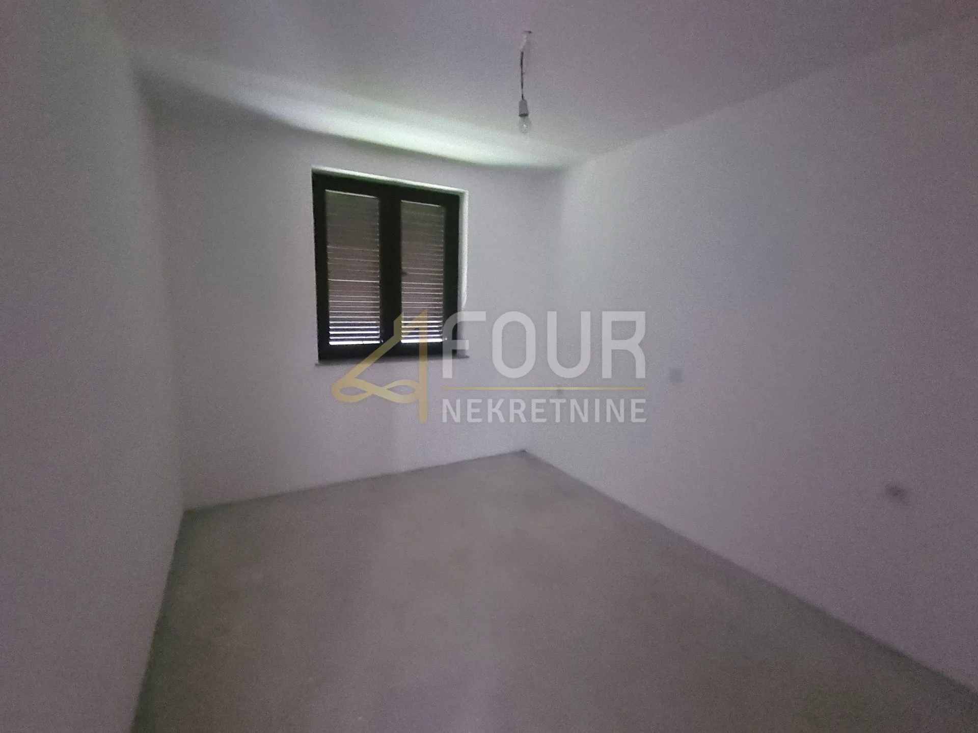 otok krk, dobrinj - okolica, kuća s 2 stana, 112.98m2 - slika 3
