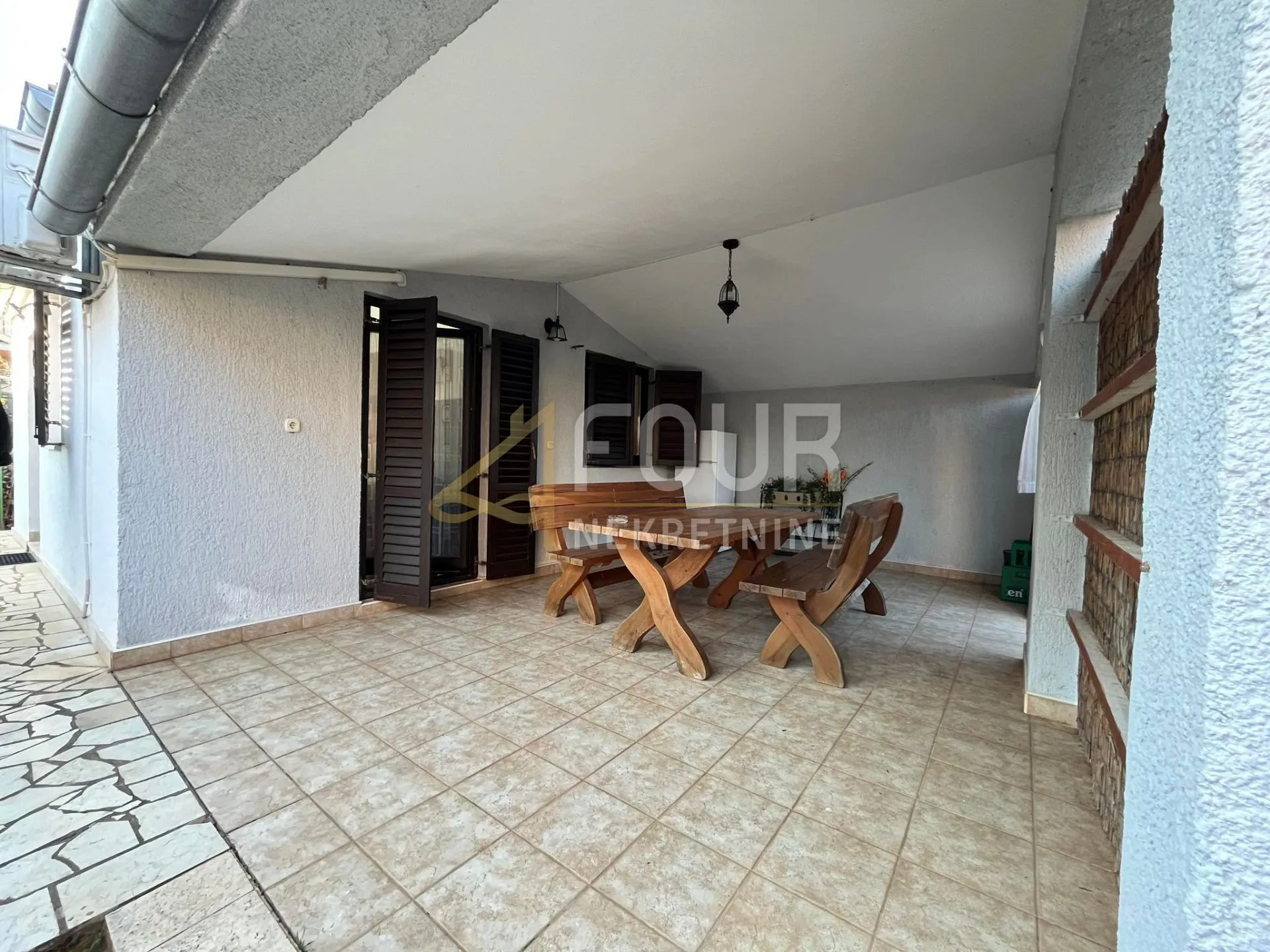 istra, fažana, kuća + 2 poslovna prostora + apartman - slika 3