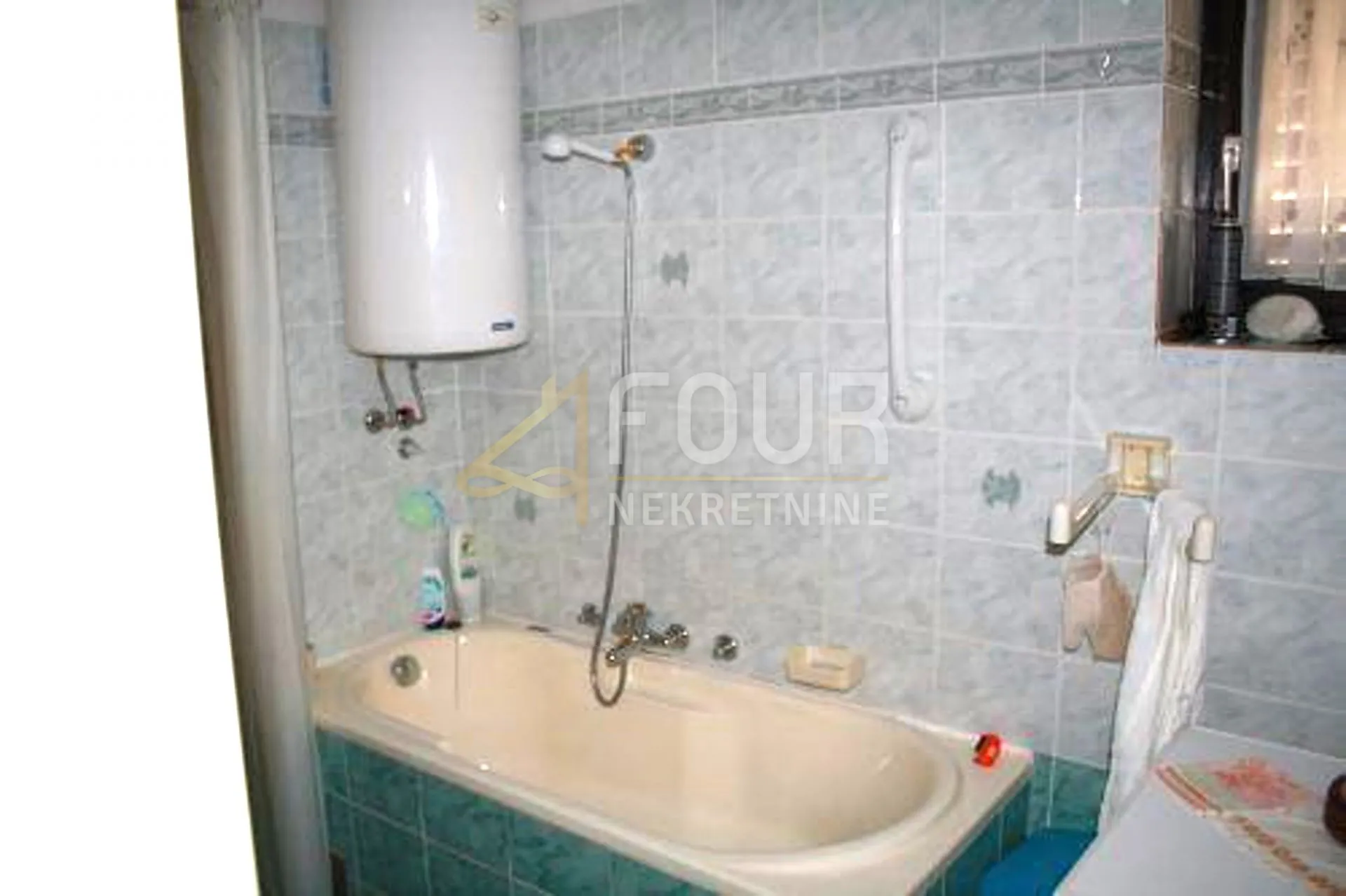 otok krk, omišalj, 1s+db, 72.80m2, balkon i lođa - slika 6