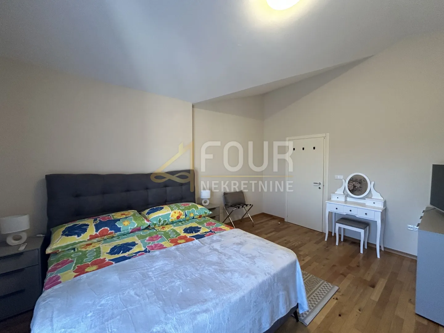 istra, barban - okolica, vila s bazenom, okućnica - slika 22