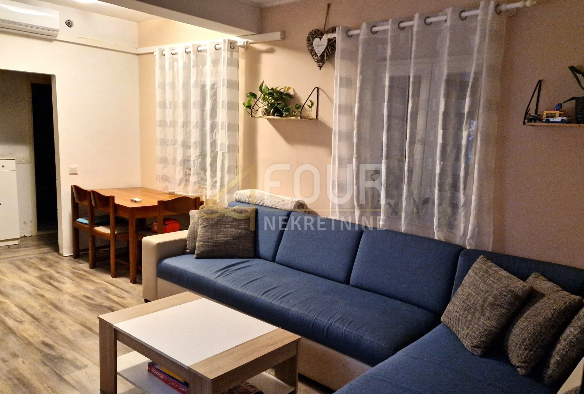 kastav, 208.44m2, dva stana, okućnica, pogled na more - slika 12