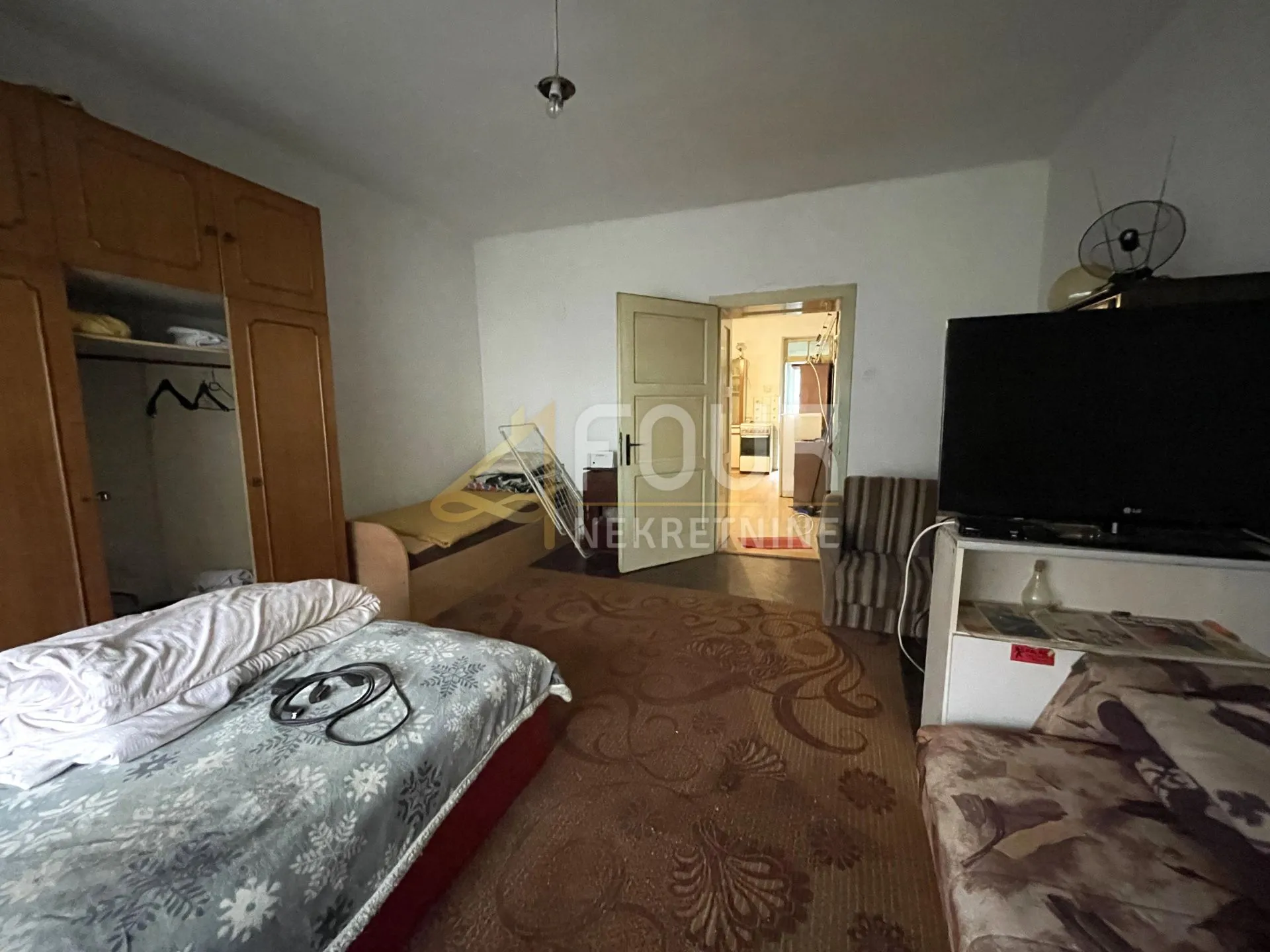 gorski kotar, delnice - centar, kuća s 3 stana - slika 8