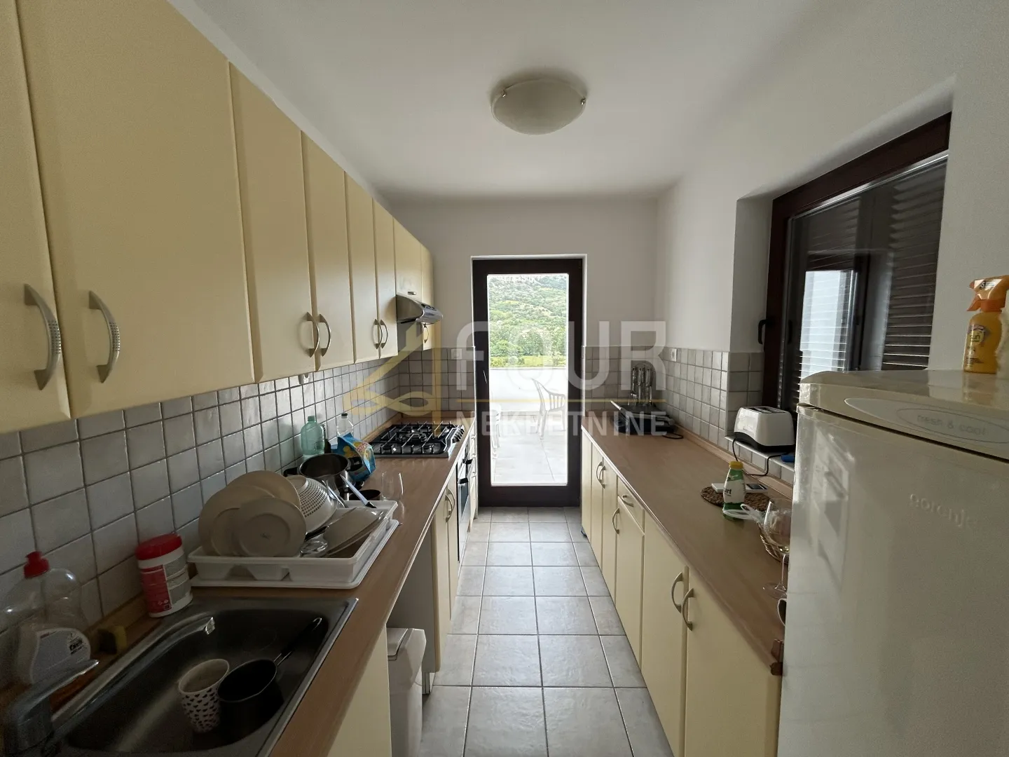 otok krk, baška - okolica, 108.28m2, 3s+db, bazen na korištenje - slika 11