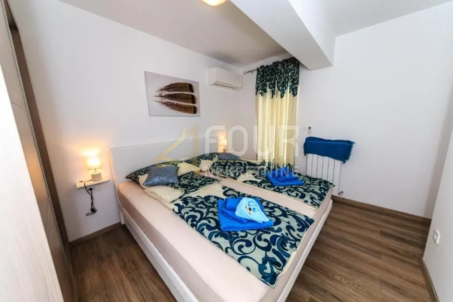 opatija, ika, vila s 2 stana + zasebni app, bazen - slika 11