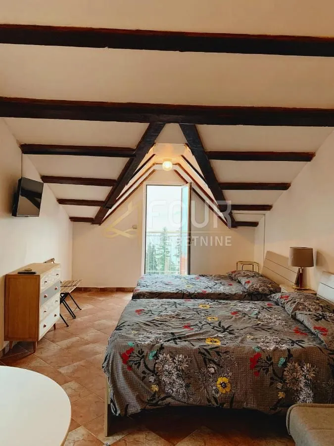 opatija, ičići, kuća s 5 stanova, 220m od mora - slika 10