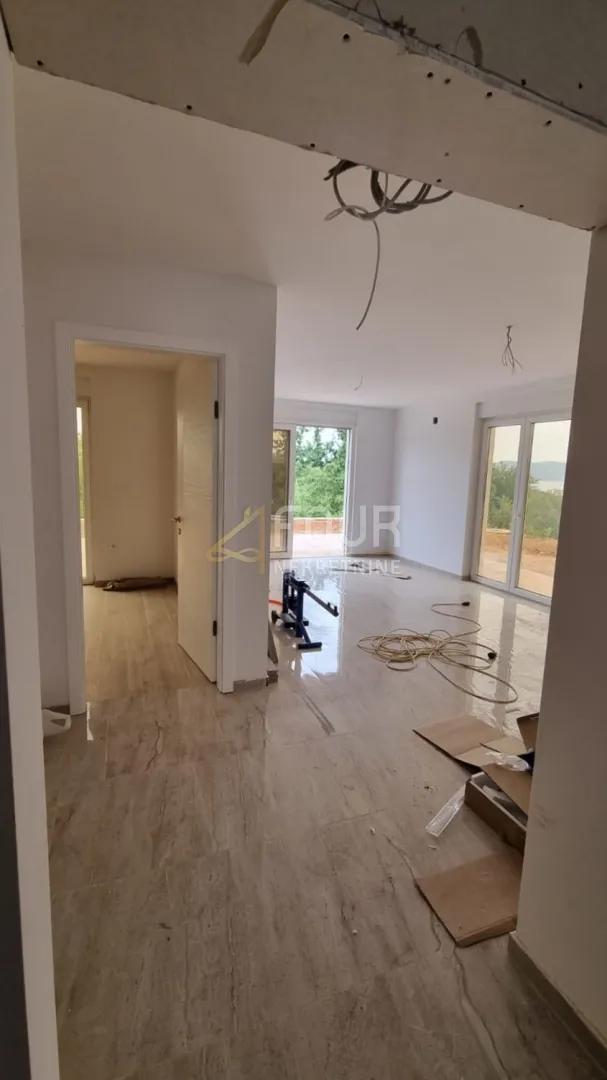 otok krk, njivice, stan 95m2, novogradnja, pogled na more - slika 3