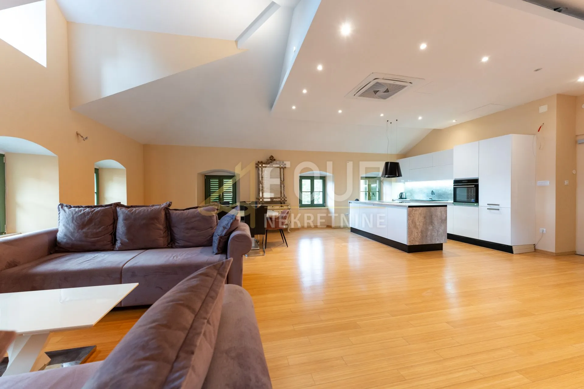 opatija, 135m2, 2s+db, balkon, vrt, pogled na more - slika 2