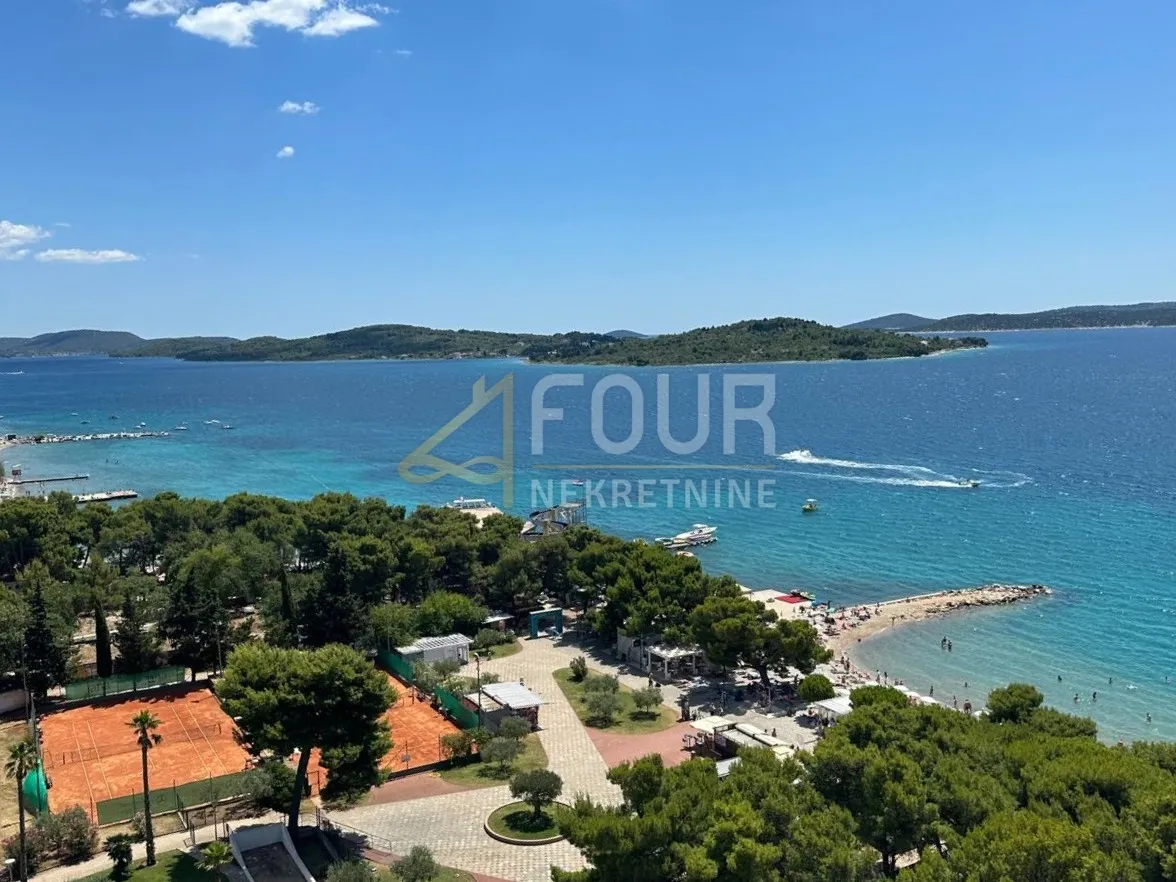 Šibenik, Vodice, 2s+db, 53.85m2, terasa