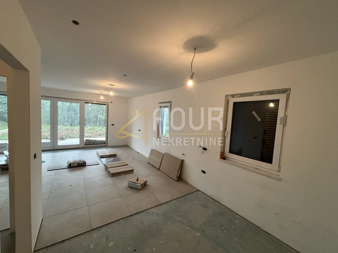 kastav, 3s+db - višeetažni, 120m2, krovna terasa, okućnica - slika 7