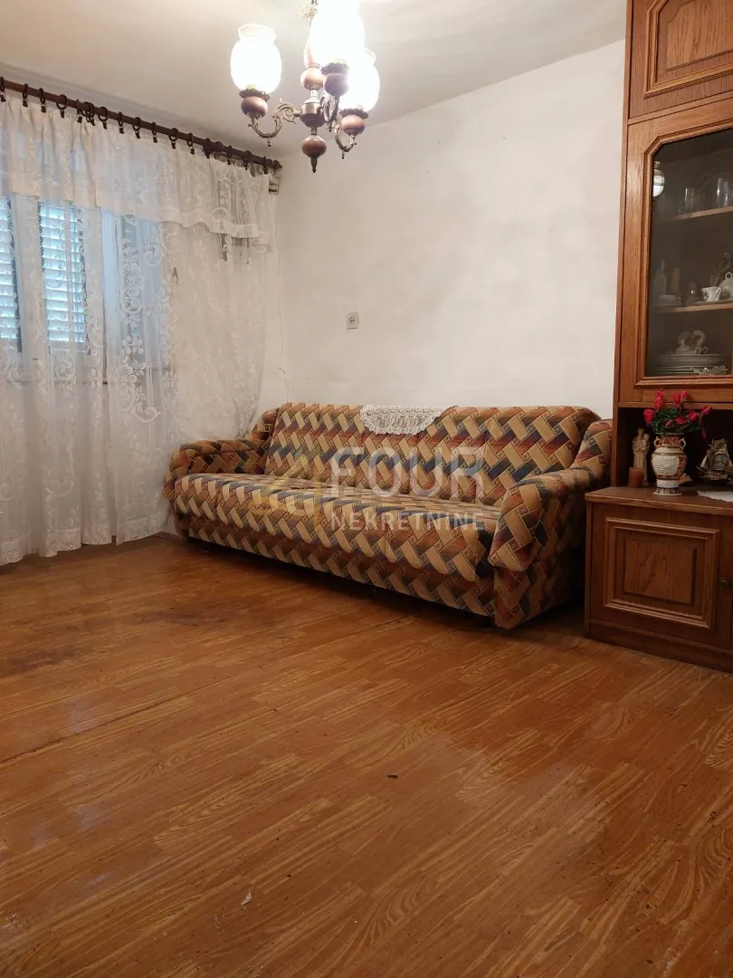 otok cres, orlec, kuća u nizu s konobom, terasom i vrtom - slika 4
