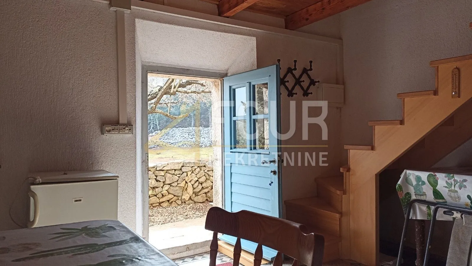 cres, imanje od 76.054m2 s kućom - slika 7