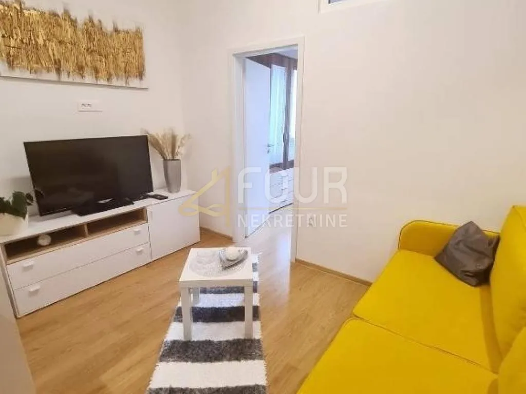 istra, pula - centar, adaptiran stan, odličan za investiciju! - slika 3