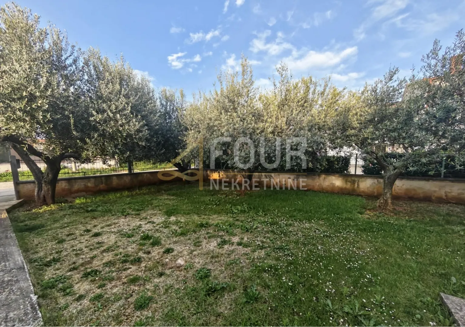 istra, galižana, samostojeća kuća, 190m2 - slika 11