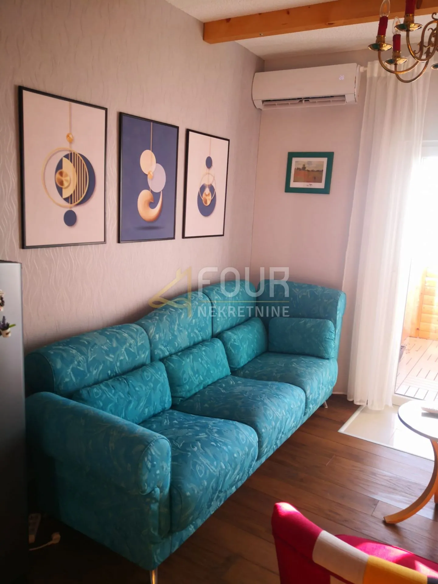 novi vinodolski, 51.25m2, 2skl, balkon - slika 2