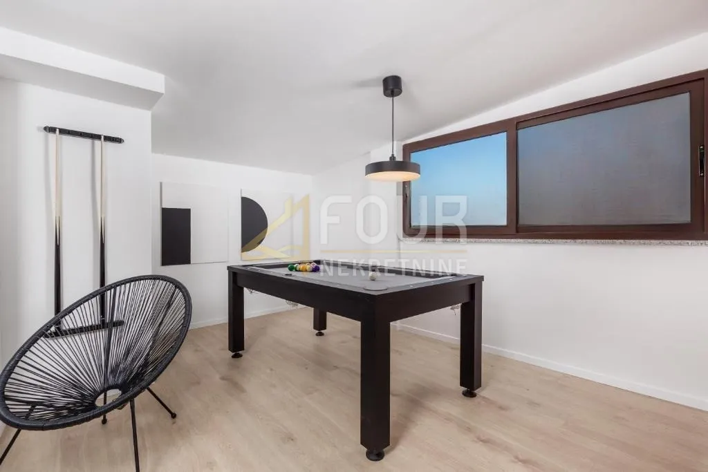 opatija, 83.80m2, adaptiran i namješten stan, 2s+db - slika 3