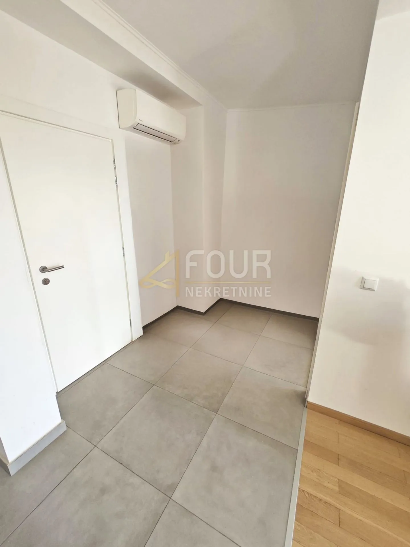 crikvenica, 52m2, 2skl, 2 balkona, 150m od mora - slika 6