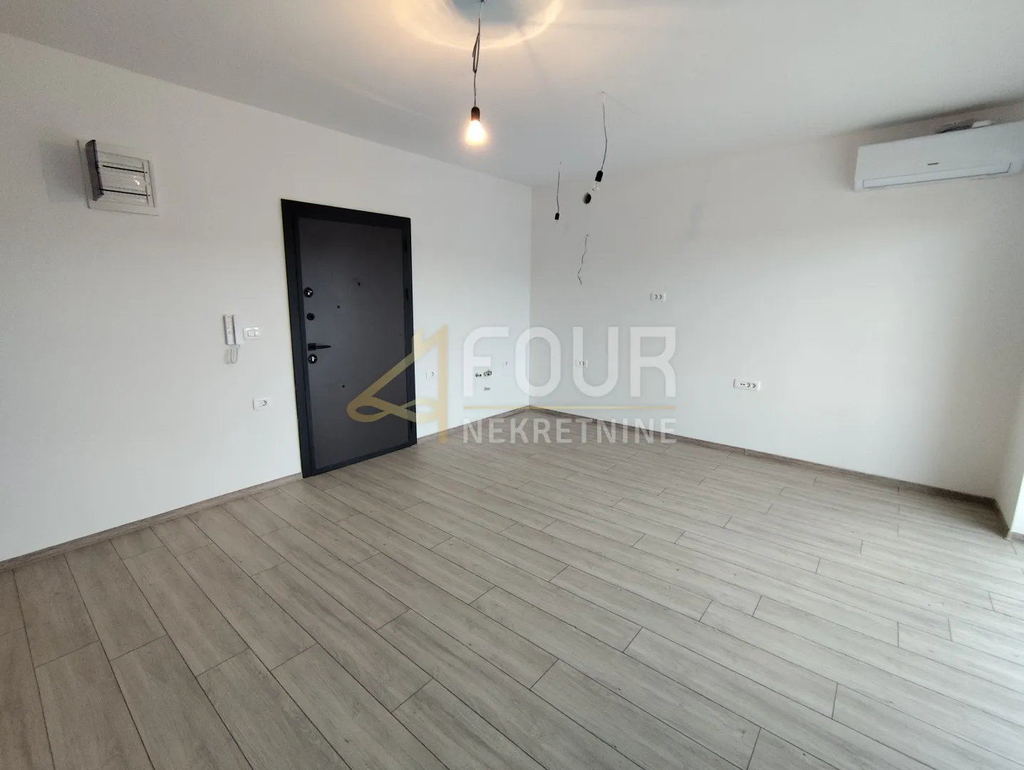 istra, medulin, novogradnja, 2s+db, balkon - slika 2