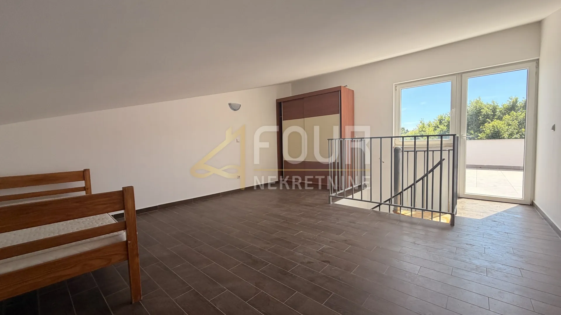 otok rab, palit, 72.25m2, 2s+db, pogled na more - slika 9