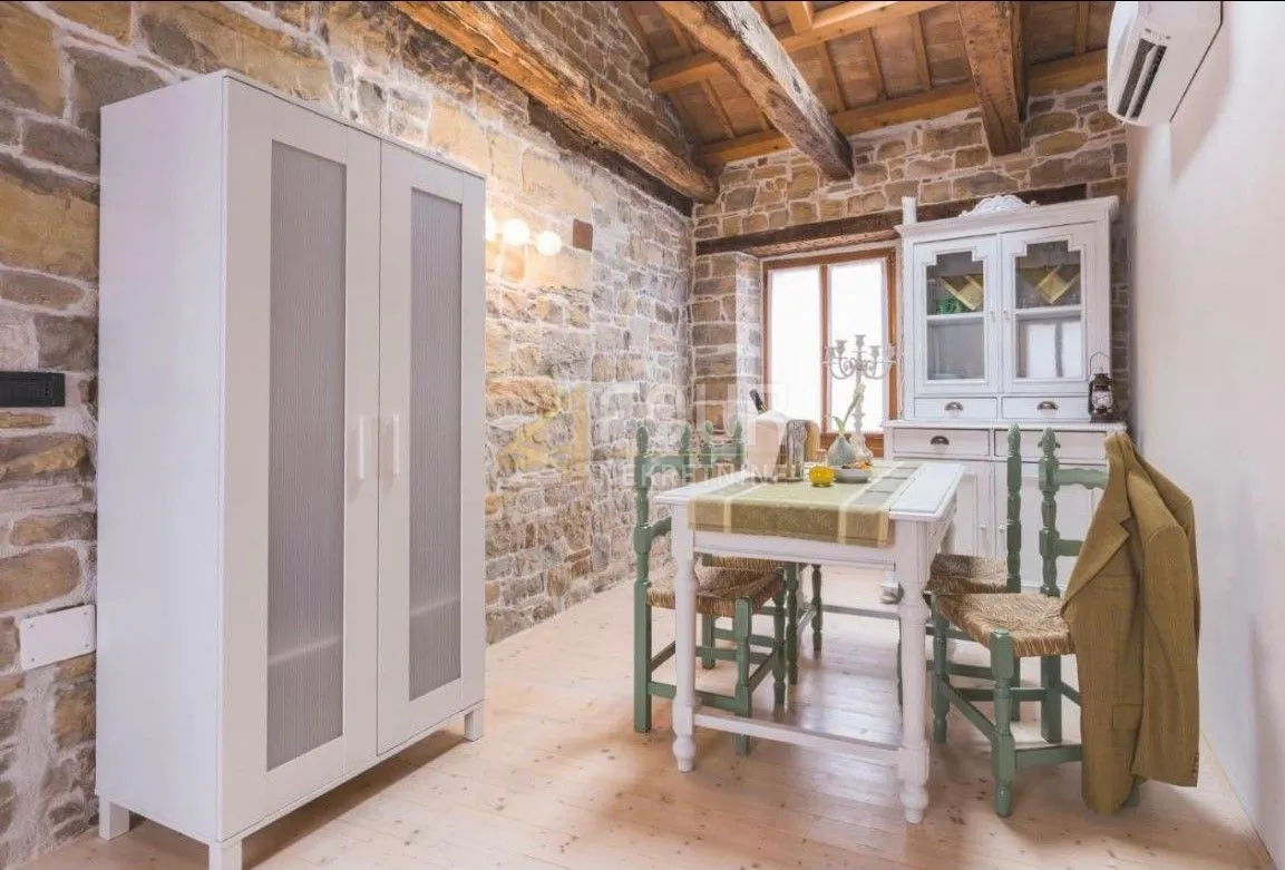 istra, oprtalj, šarmantna kamena vila, 3 apartmana - slika 5