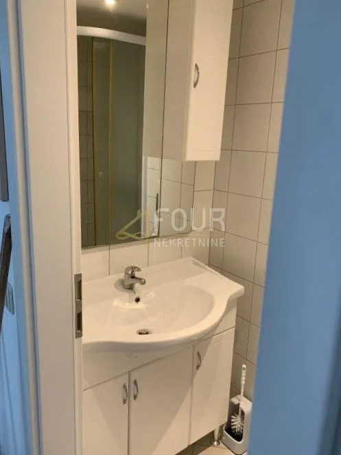 crikvenica, jadranovo, 44.80m2, 2s+db, balkon - slika 8