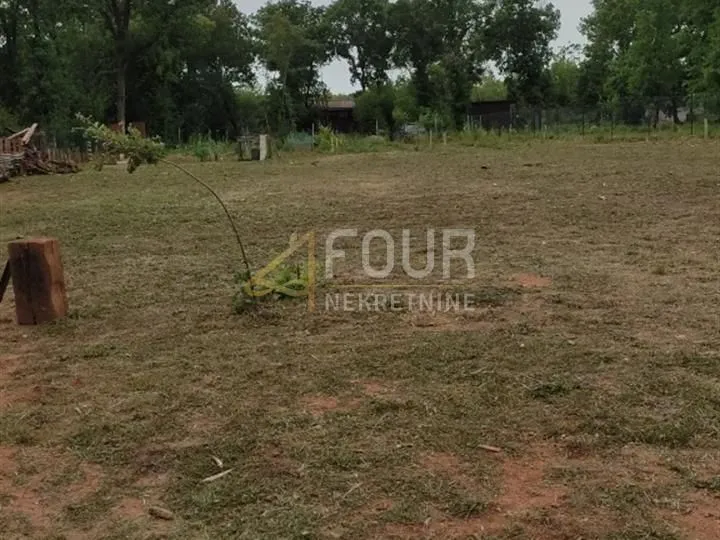 istra, valtura, poljoprivredno zemljište 756m2 - slika 3