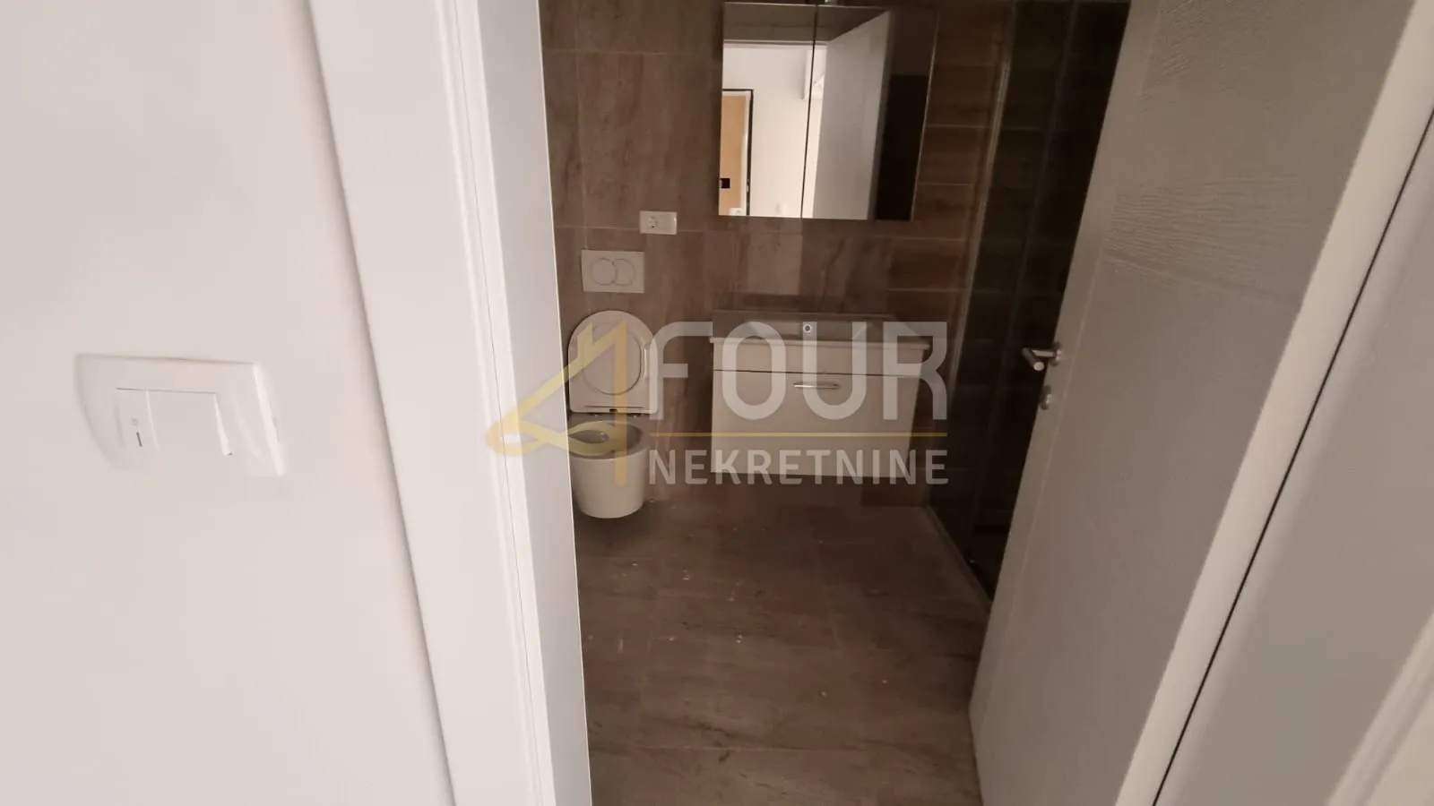 otok krk, njivice, stan 95m2, novogradnja, pogled na more - slika 7