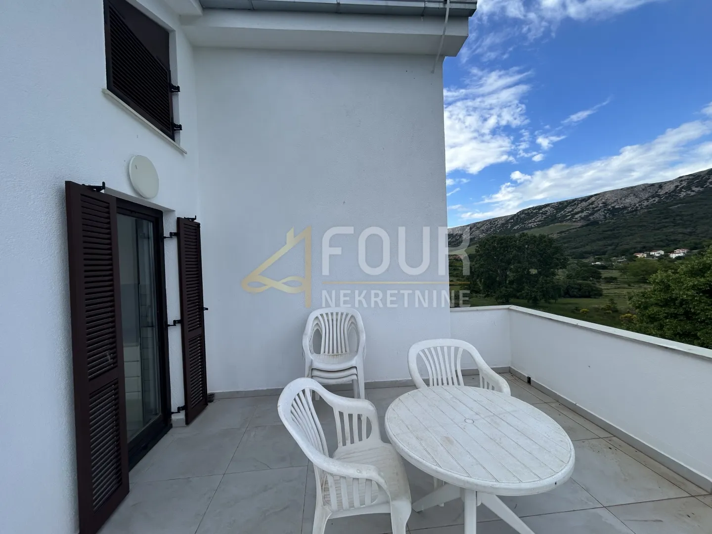 otok krk, baška - okolica, 108.28m2, 3s+db, bazen na korištenje - slika 5
