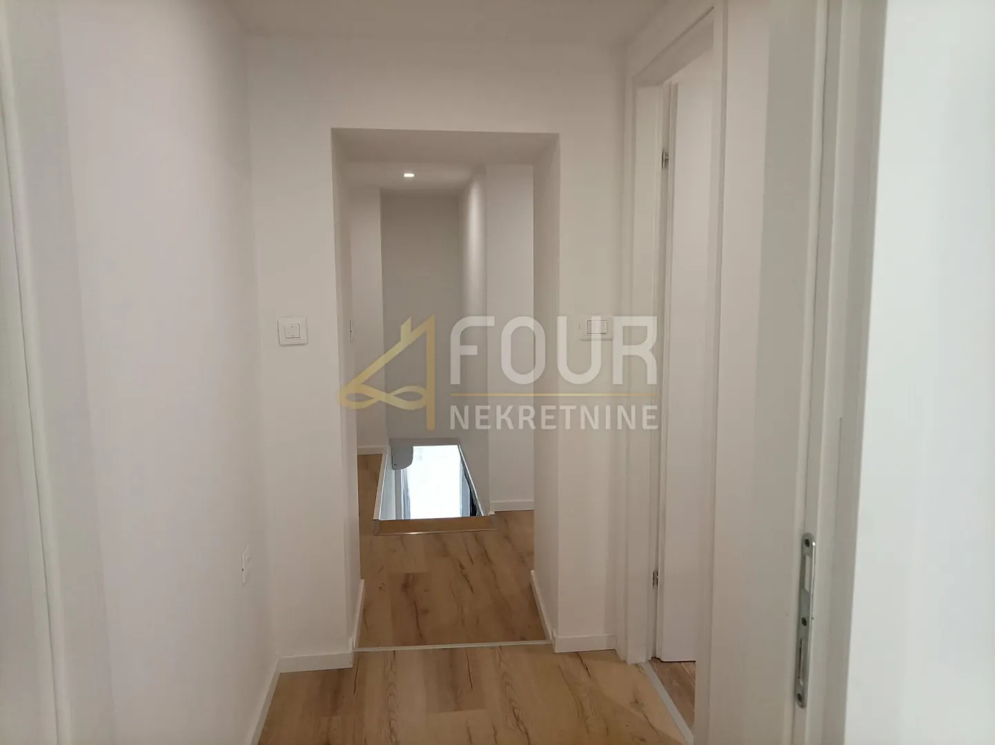 istra, pazin, novoadaptirana kuća od 110m2 - slika 11