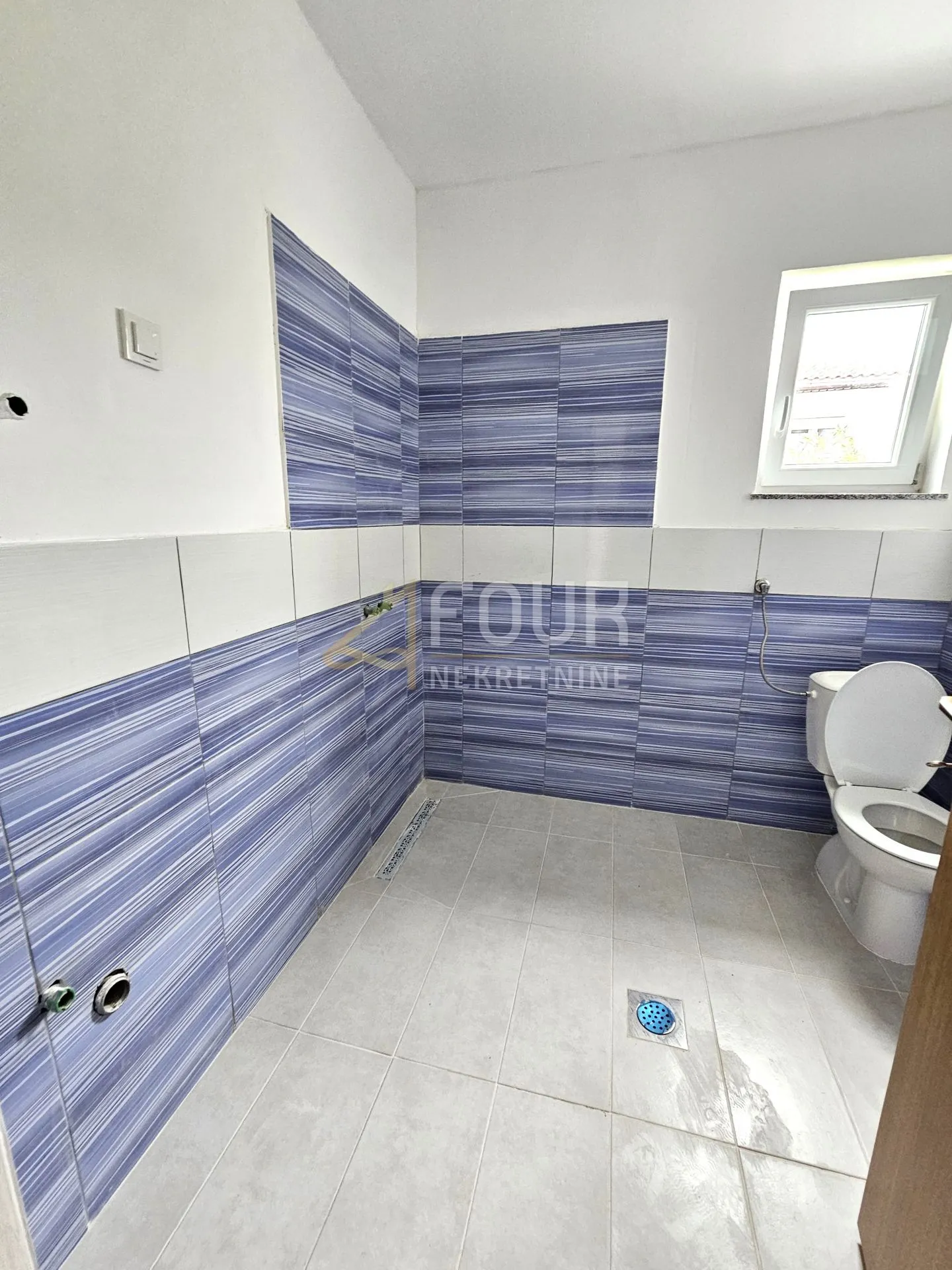 otok krk, šilo, novogradnja, 44.20m2, 1s+db, lođa, pogled na more - slika 16