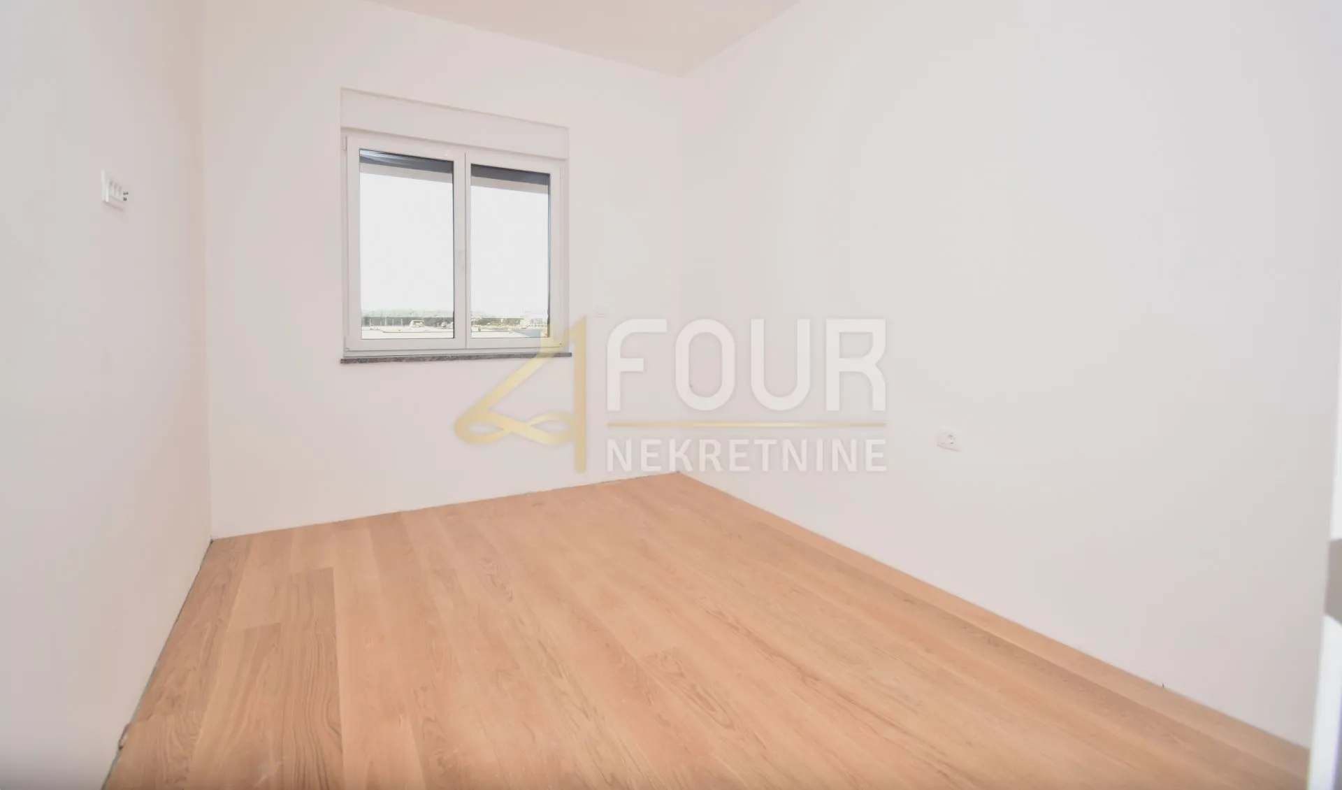 istra, banjole, novogradnja, 100m2, 3s+db, terasa - slika 4
