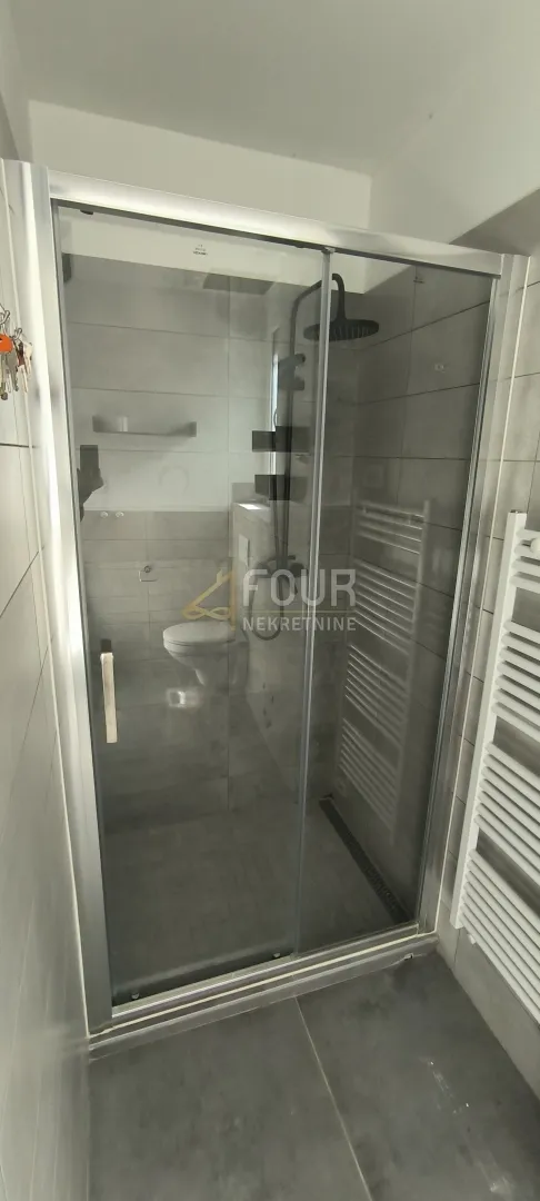 istra, pula, centar, 2s+db,72.83m2, balkon - slika 11