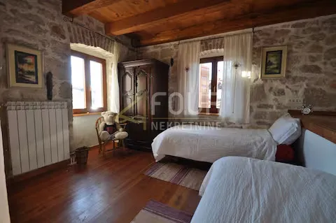 istra, dračevac, kuća za odmor 240m2 - slika 11