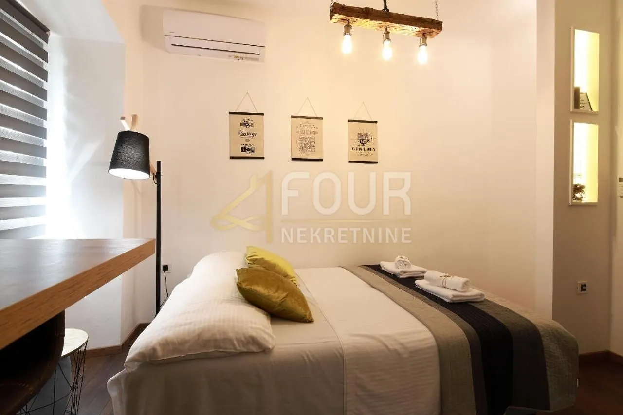 rijeka - strogi centar, 94.61m2 u naravi 3 luksuzna apartmana - slika 12