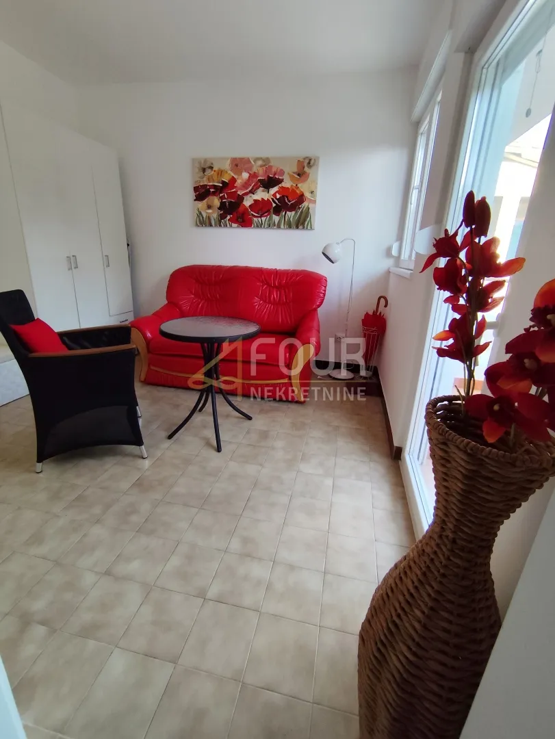 istra, barbariga, 40m2, garsonijera, balkon, parkirno mjesto - slika 3