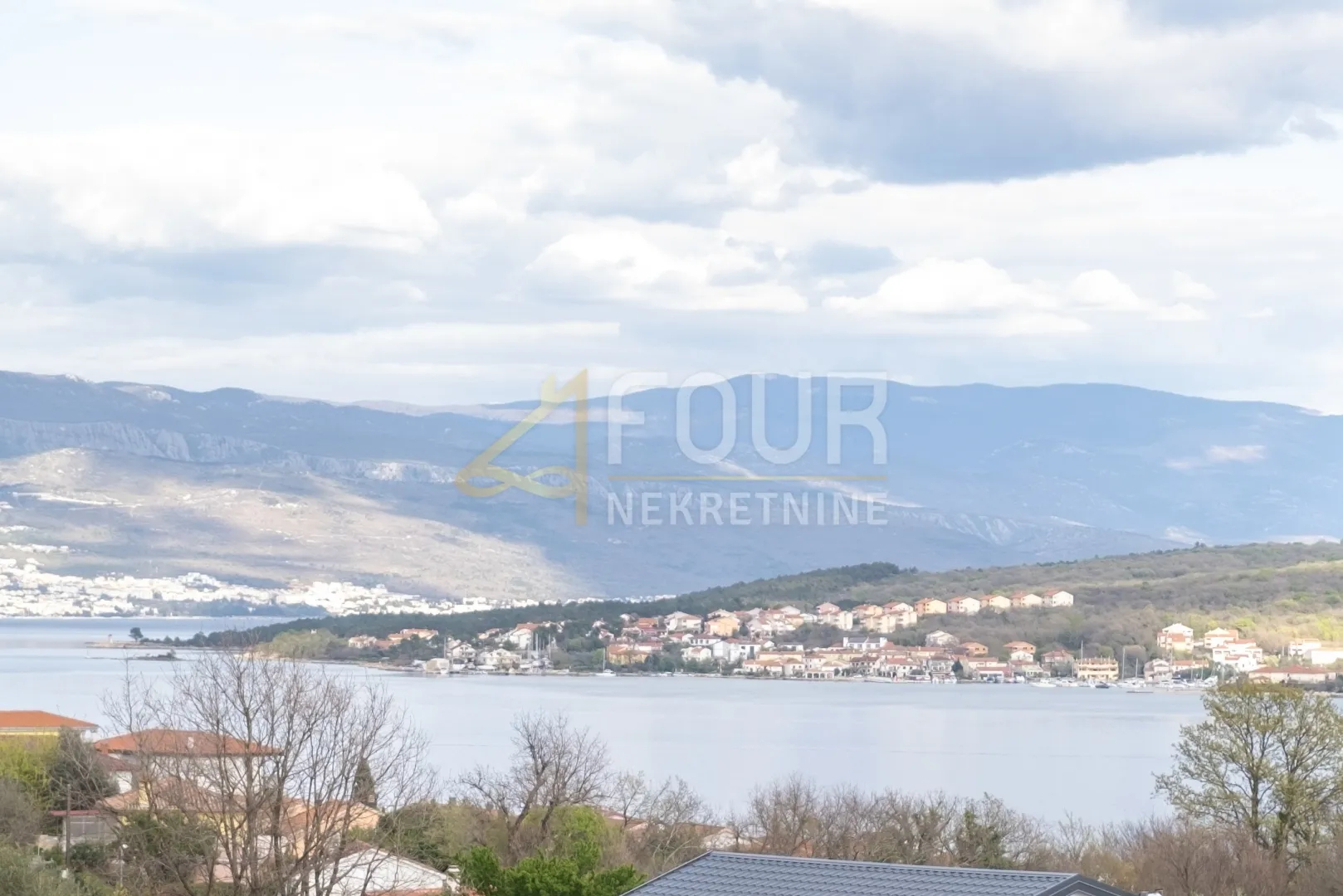 otok krk, čižići, novogradnja, 2s+db, lođa, pogled na more - slika 15