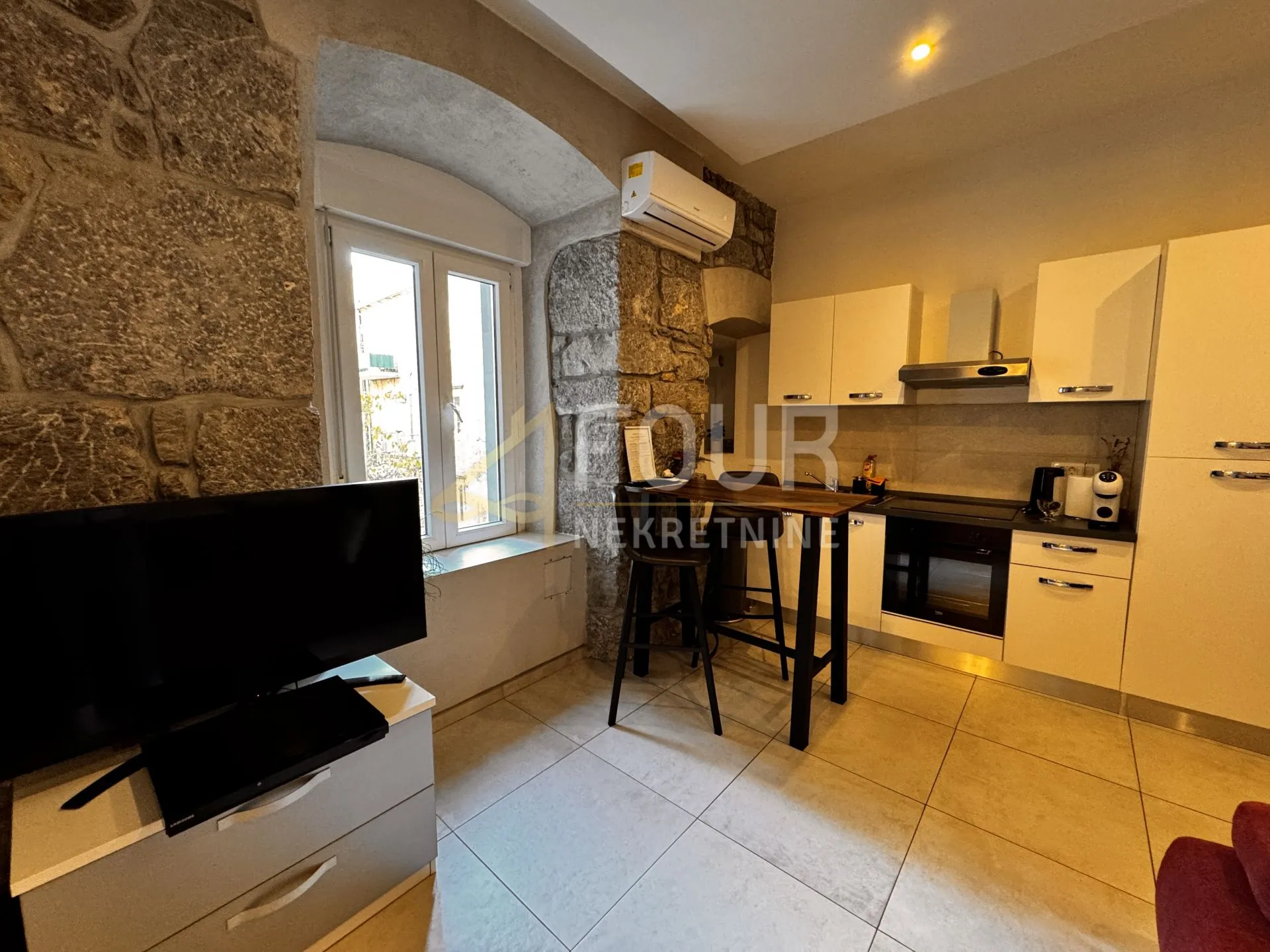 rijeka, centar, 166.49m2, u naravi 5 apartmana - slika 5