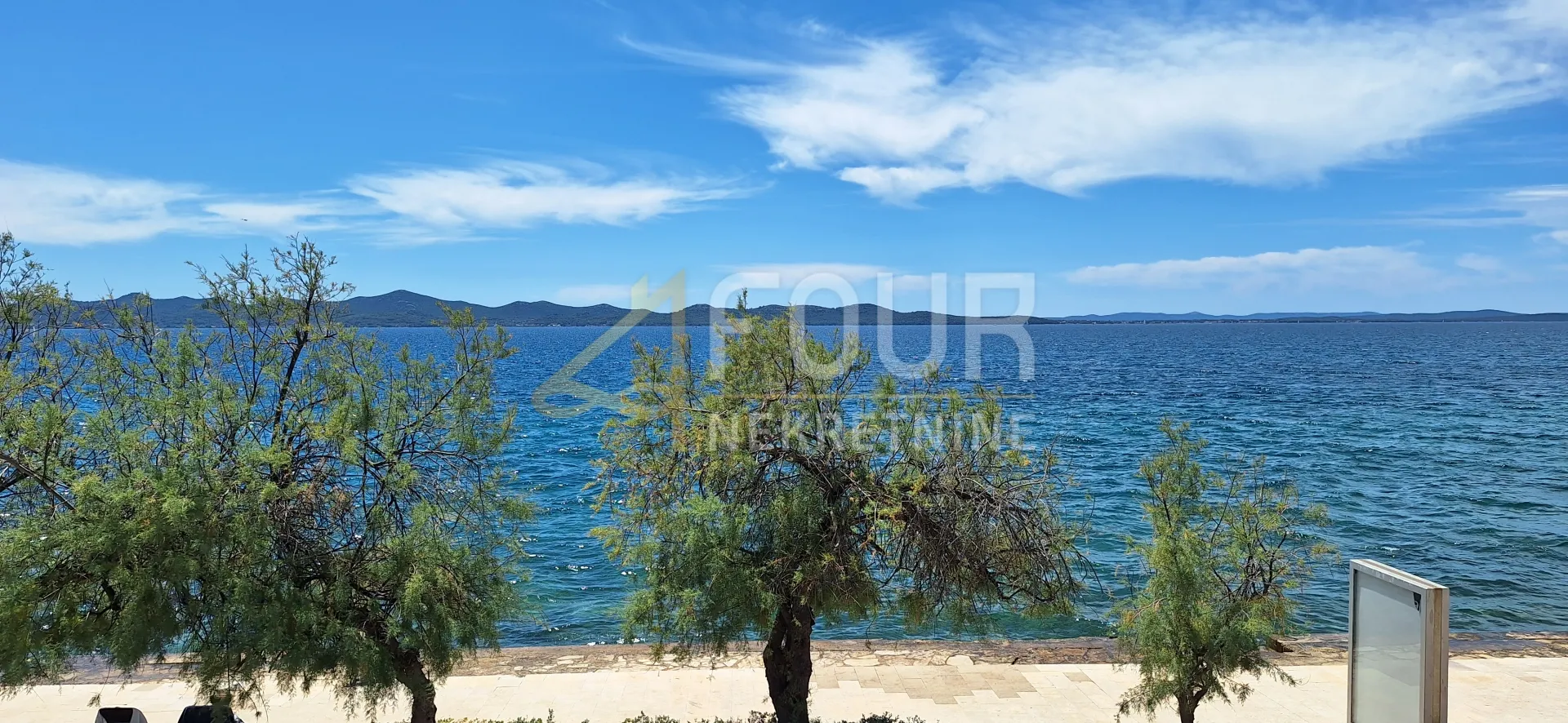 zadar, hotel na fantastičnoj poziciji - 1. red do mora - slika 13