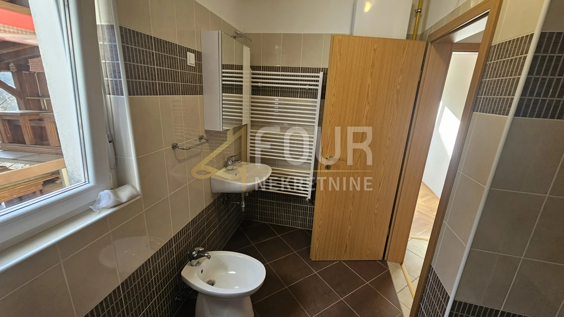 viškovo, 75.11m2, 2s+db, balkon, veliko spremište! - slika 10