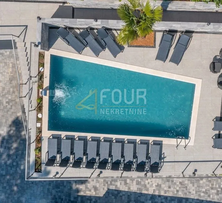 mošćenička draga, luksuzna novogradnja, 430m2, bazen, sauna, prostrana okućnica - slika 2