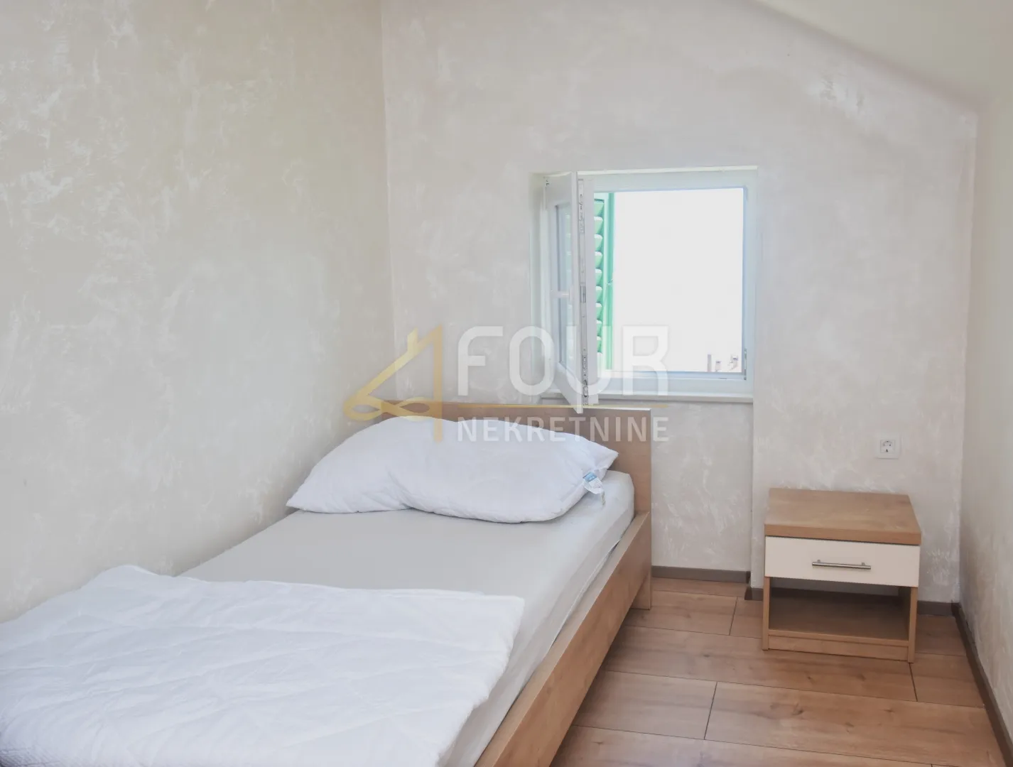 opatija, 70m2 - 3skl, terasa, dodatni studio apartman - slika 14