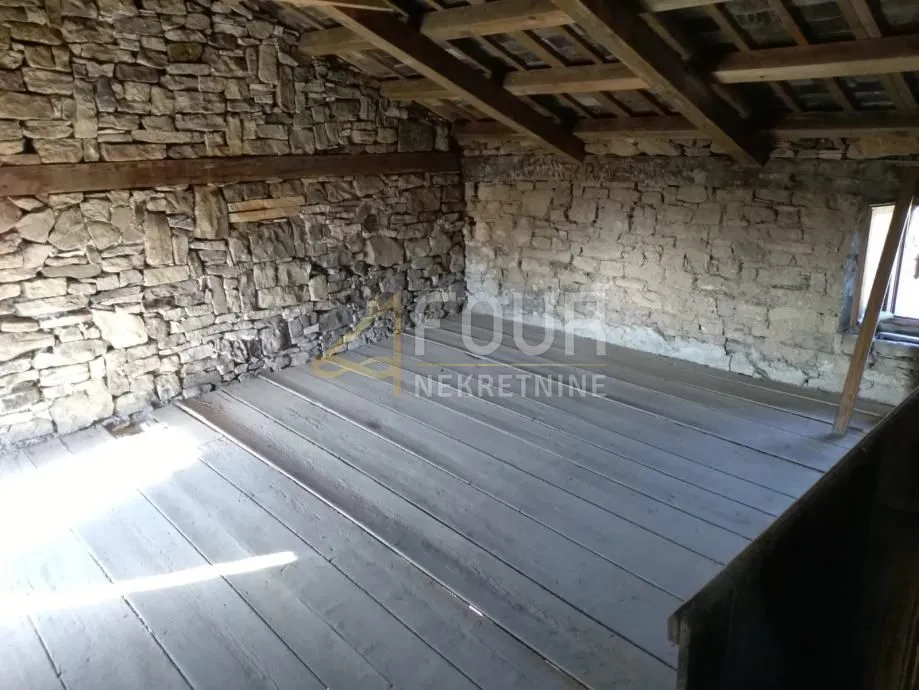 Istra, Buje - okolica, kamena starina - Krasica, Buje