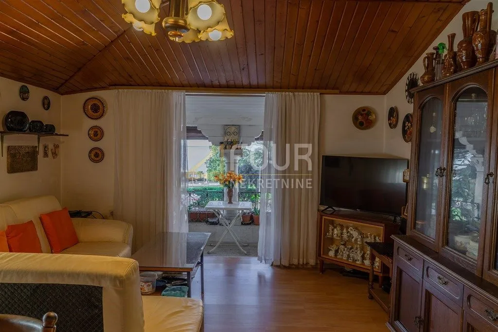opatija, stan u vili, 2 balkona, pogled na more - slika 2
