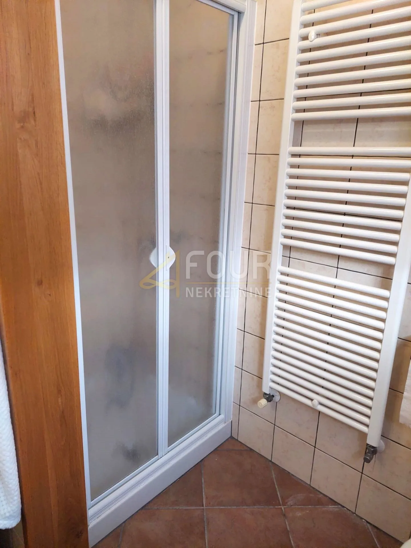 istra, buje, samostojeća kuća, 140m2, terasa - slika 13