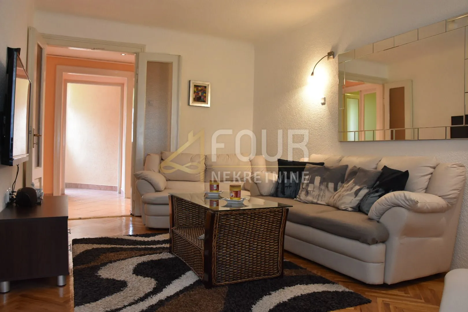 rijeka, centar, 73.20m2, 2s+db - slika 2