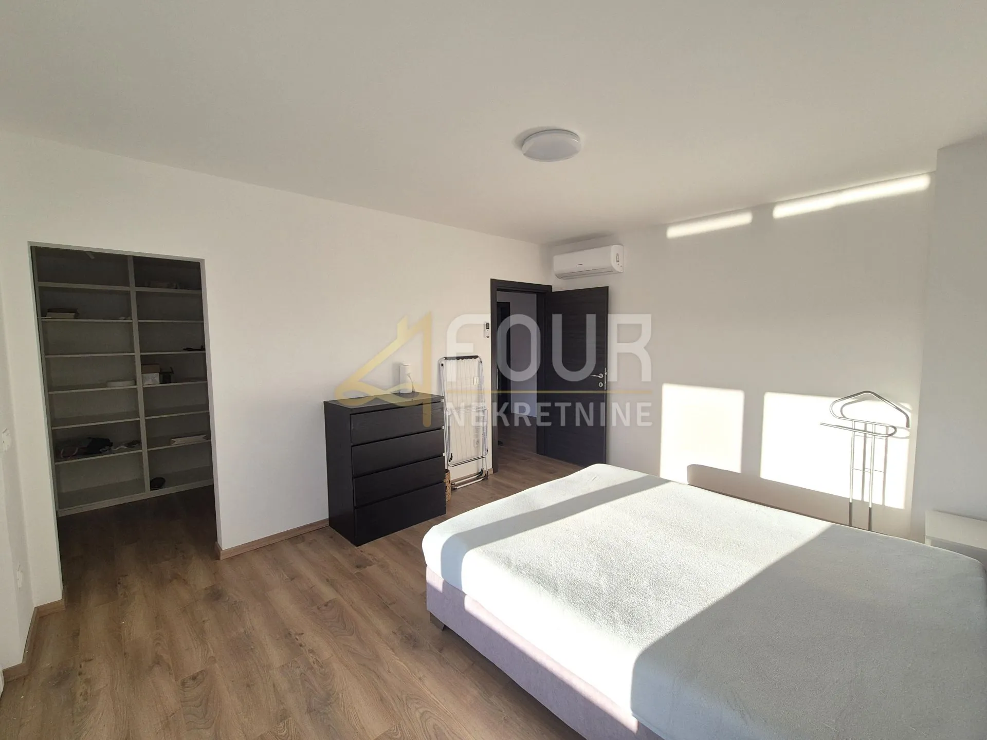 otok krk, vrbnik, kuća s pogledom na more, 152m2, terasa - slika 7
