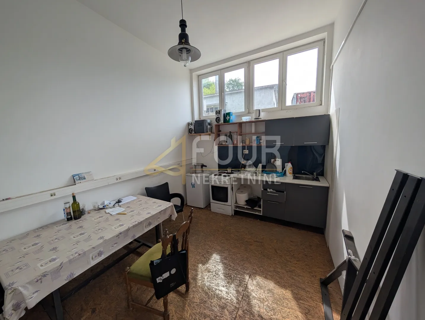 klana, 115m2, poslovni prostor - hala+ured - slika 6