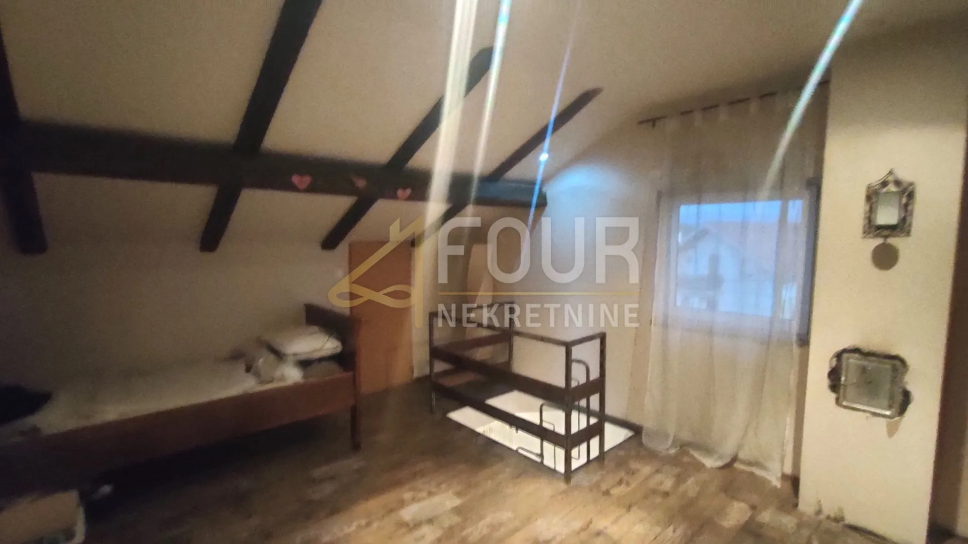 kastav, rešetari, kuća s 3 stana, 270m2, pogled na more - slika 12